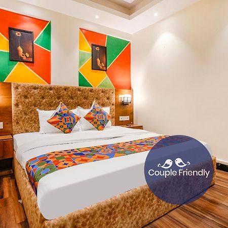 Fabhotel Twigo Inn Мумбай Екстериор снимка