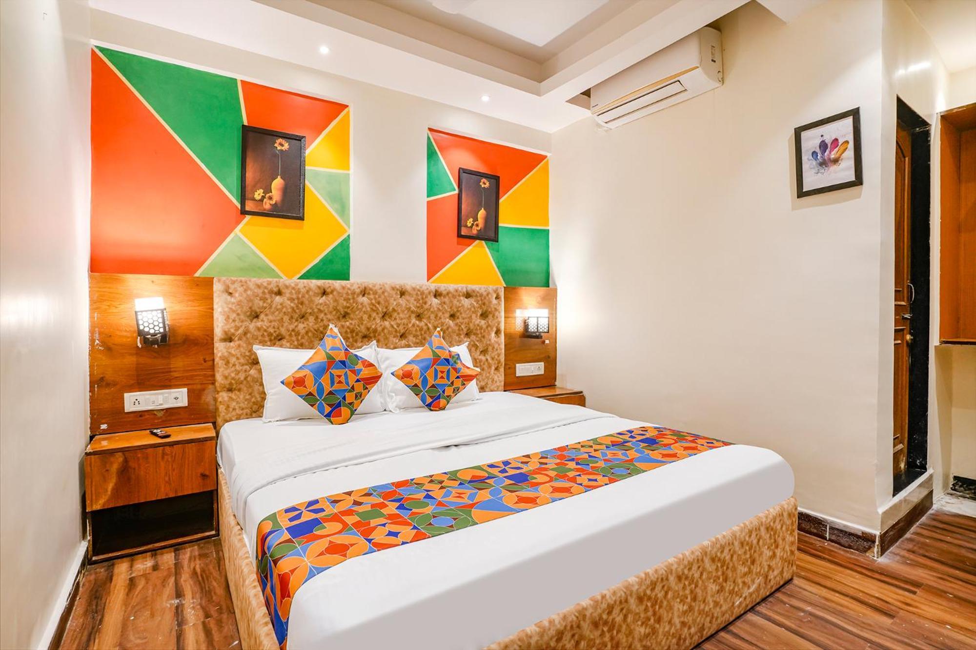 Fabhotel Twigo Inn Мумбай Екстериор снимка